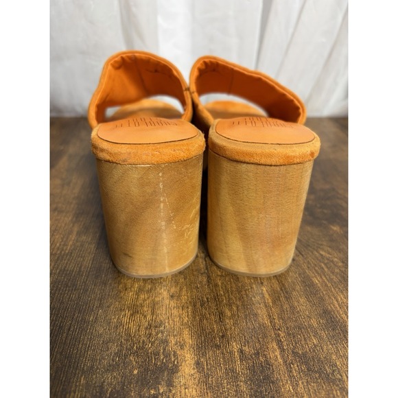 Charlotte Stone Kayla Orange Suede Wood Platform Clogs Women's 8 Sandals - Picture 10 of 16